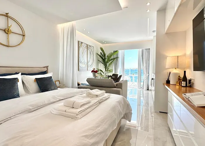 Appartement The Ocean - Luxury At The Harbor Paphos