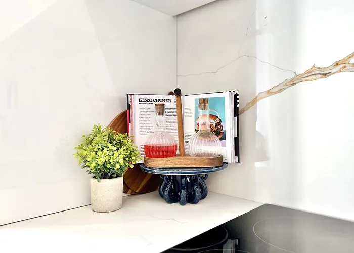 The Ocean - Luxury At The Harbor *