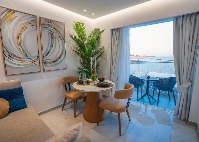 The Ocean - Luxury At The Harbor *