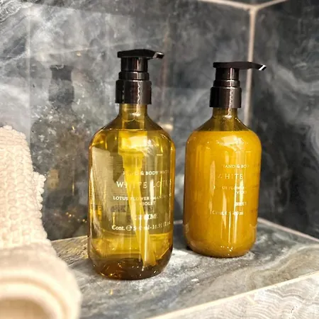 The Ocean - Luxury At The Harbor דירה