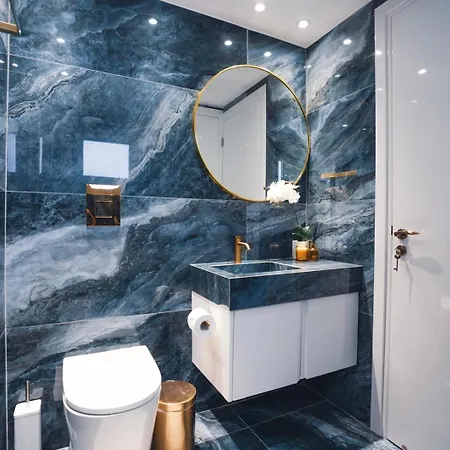 Apartament The Ocean - Luxury At The Harbor Pafos