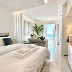 شقة The Ocean - Luxury At The Harbor بافوس