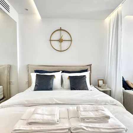 The Ocean - Luxury At The Harbor شقة *