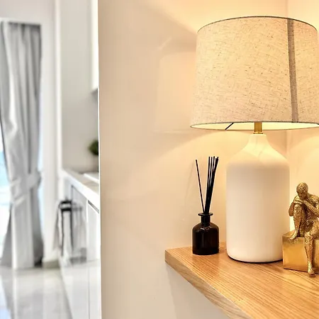 Apartament The Ocean - Luxury At The Harbor Pafos